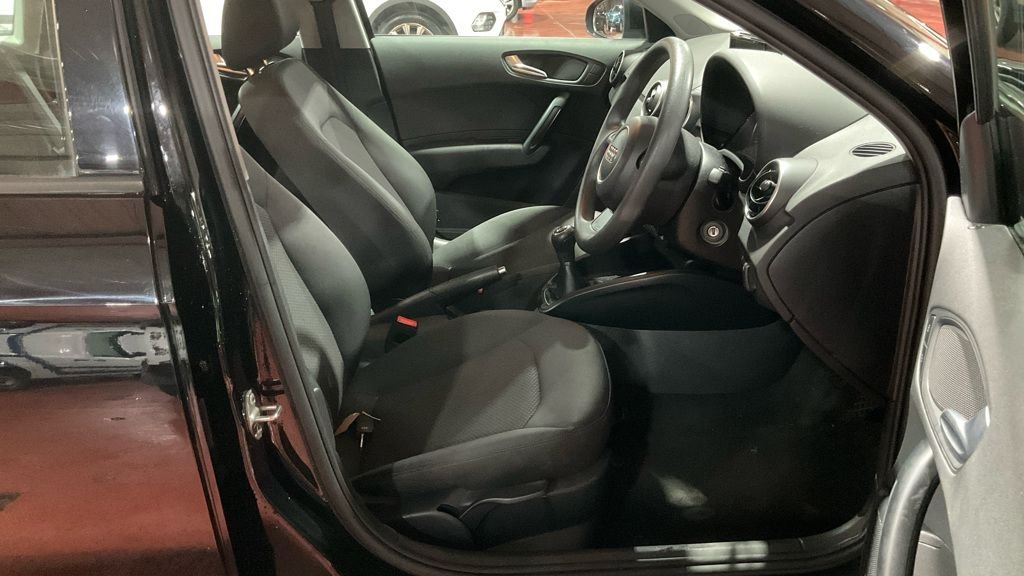 Used Audi A1 2015 for sale - 77394508: Photo 8