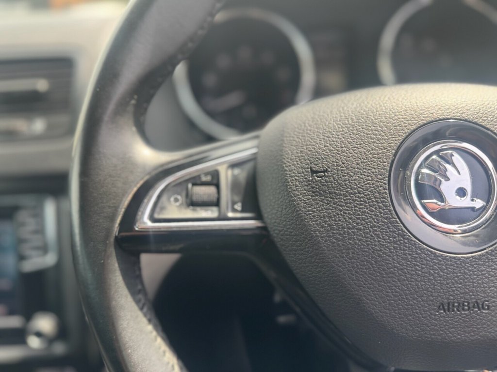 Used Skoda Yeti 2015 for sale - 77096296: Photo 17