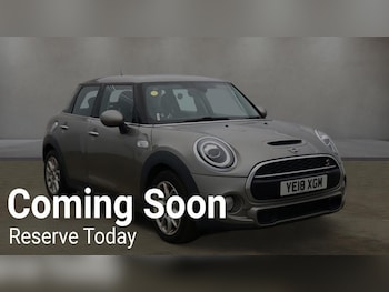 Used MINI Hatch 2018 for sale - 79046803: Photo
