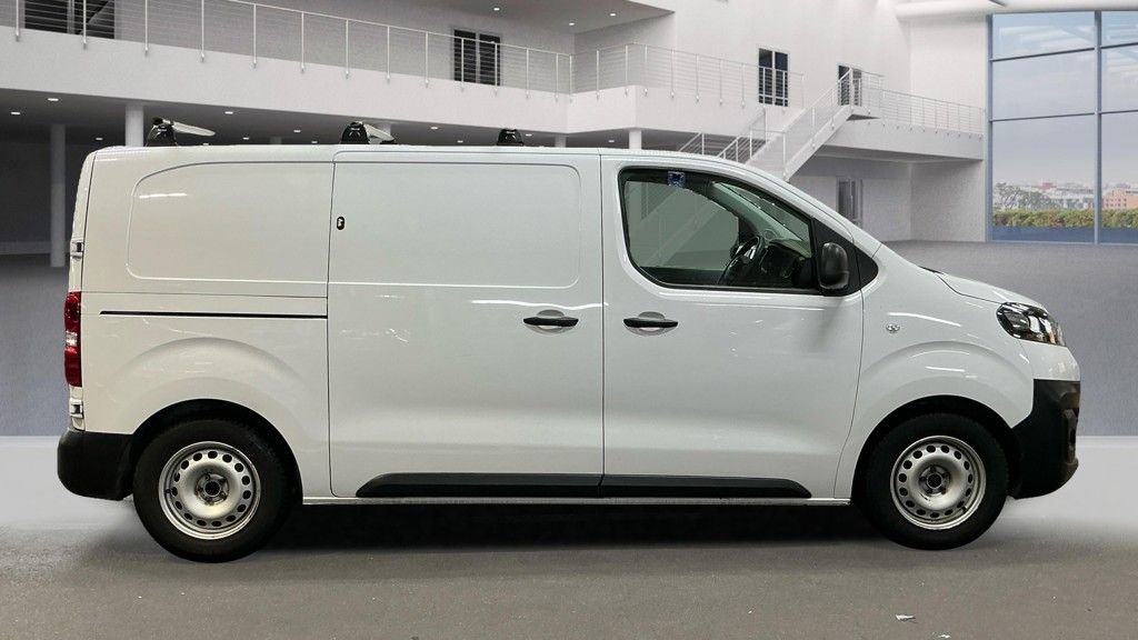 Used Vauxhall Vivaro 2022 for sale - 76527168: Photo 5