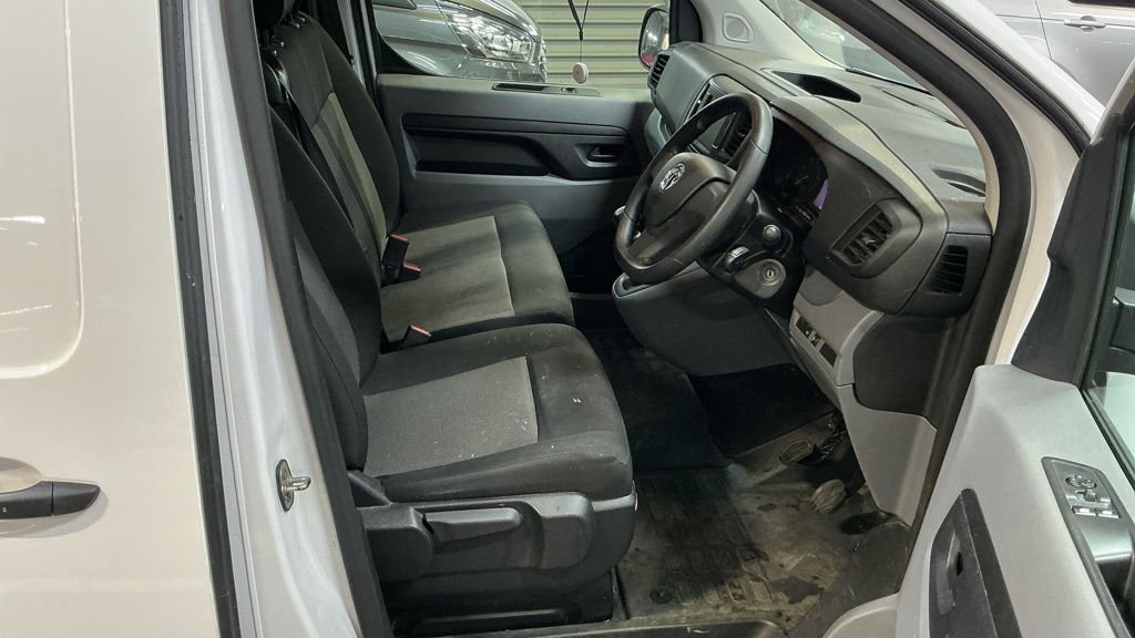 Used Vauxhall Vivaro 2022 for sale - 76527168: Photo 9