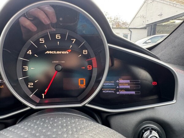 Used McLaren MP4 2013 for sale - 73971222: Photo 21