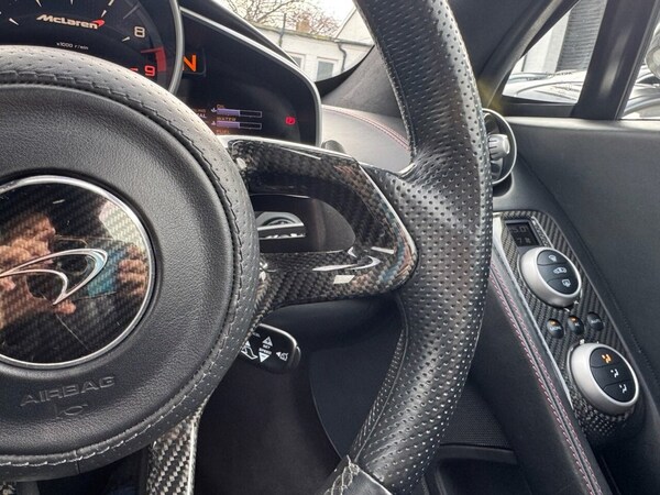 Used McLaren MP4 2013 for sale - 73971222: Photo 23