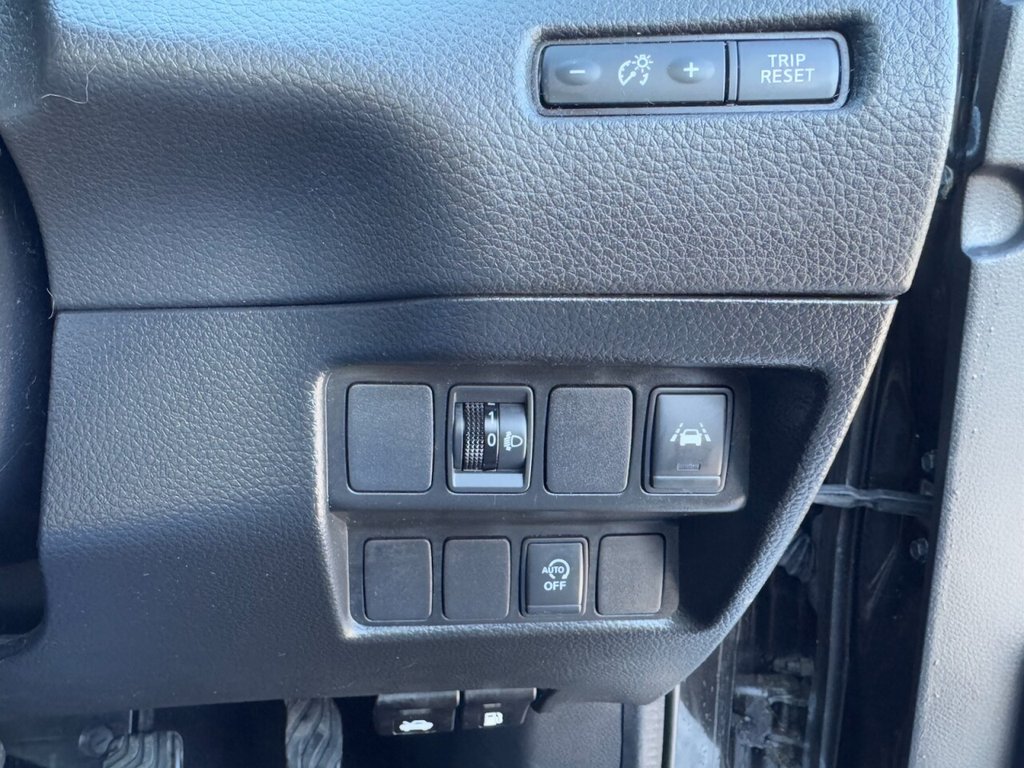 Used Nissan Qashqai 2018 for sale - 77275821: Photo 21