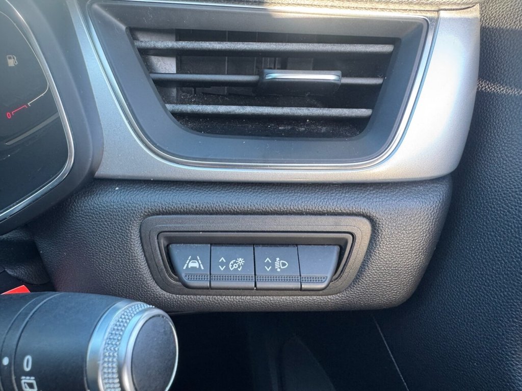 Used Renault Captur 2020 for sale - 77499106: Photo 17