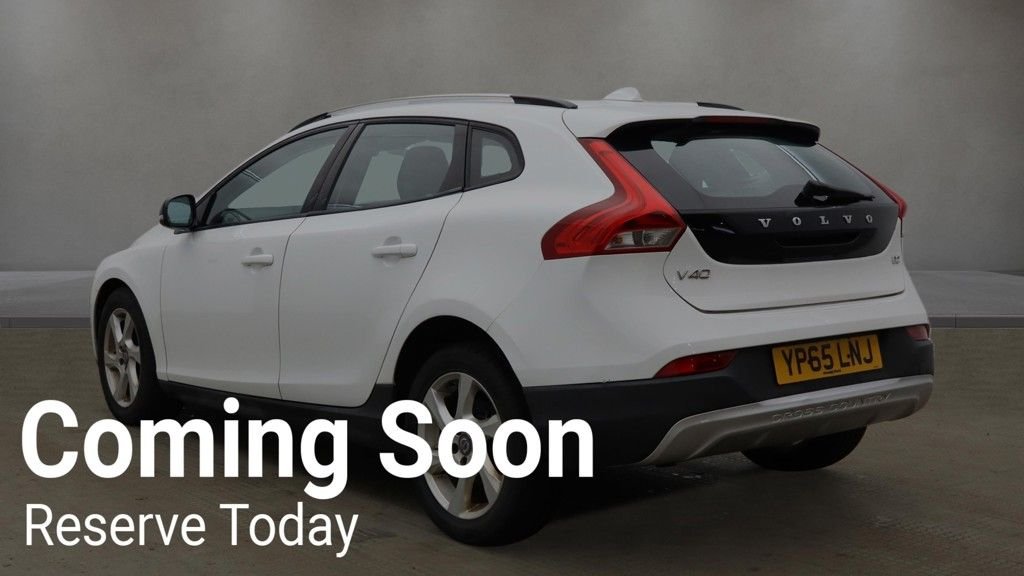 Used Volvo V40 2015 for sale - 77798325: Photo 3