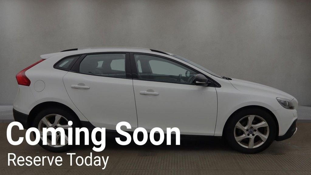 Used Volvo V40 2015 for sale - 77798325: Photo 5