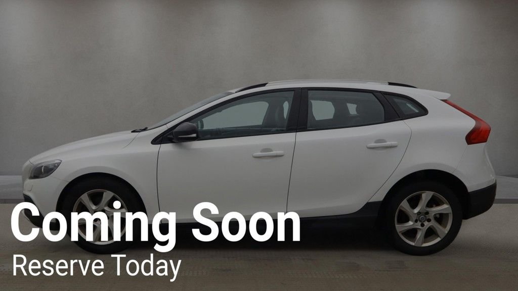 Used Volvo V40 2015 for sale - 77798325: Photo 6