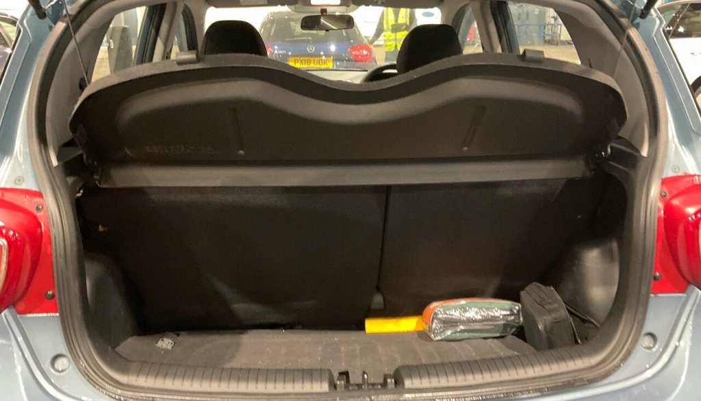 Used Hyundai i10 2015 for sale - 77480166: Photo 7