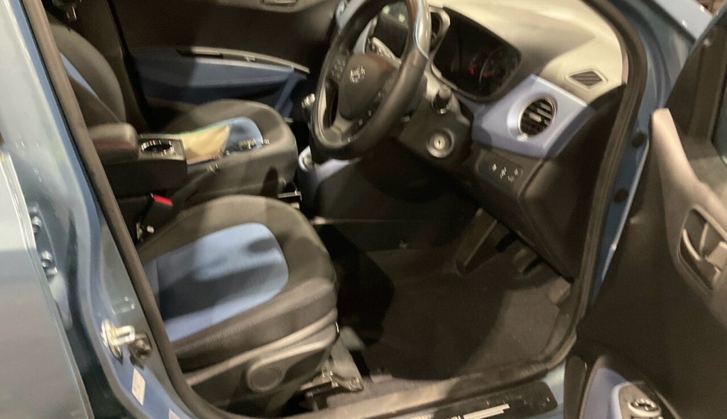 Used Hyundai i10 2015 for sale - 77480166: Photo 9