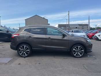 Used Nissan Qashqai 2017 for sale - 74558076: Photo