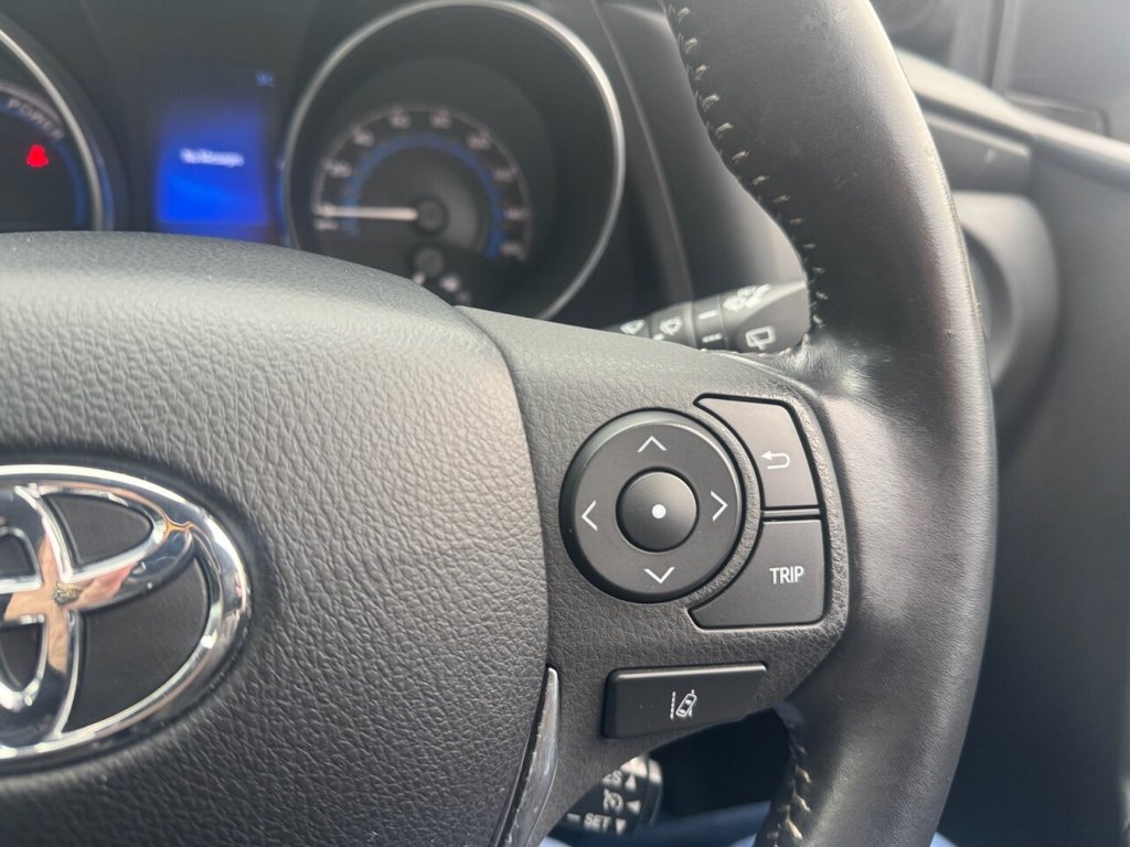 Used Toyota Auris 2017 for sale - 76617718: Photo 18