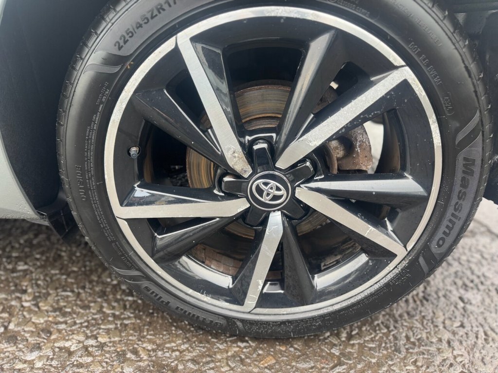 Used Toyota Auris 2017 for sale - 76617718: Photo 32