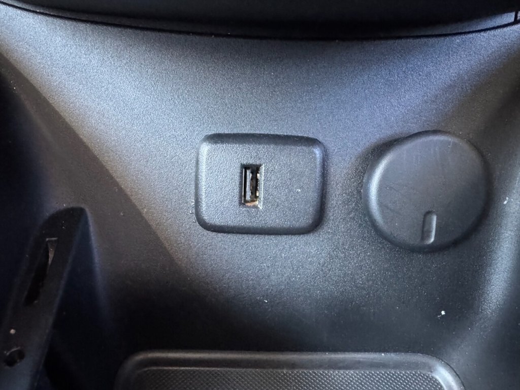 Used Vauxhall Corsa 2016 for sale - 76250198: Photo 23