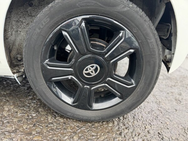 Used Toyota AYGO 2021 for sale - 76203296: Photo 26