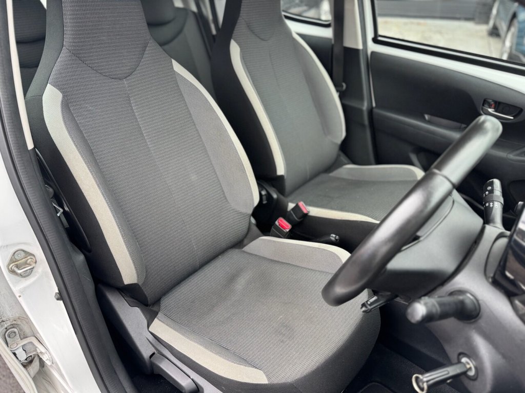 Used Toyota AYGO 2021 for sale - 76203296: Photo 9