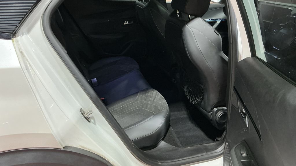 Used Peugeot 2008 2021 for sale - 77821027: Photo 7