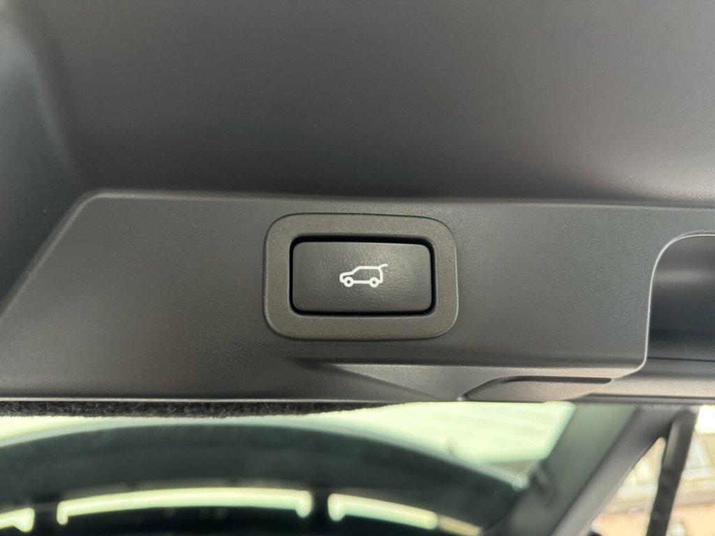 Used Land Rover Range Rover Sport 2018 for sale - 77161959: Photo 35