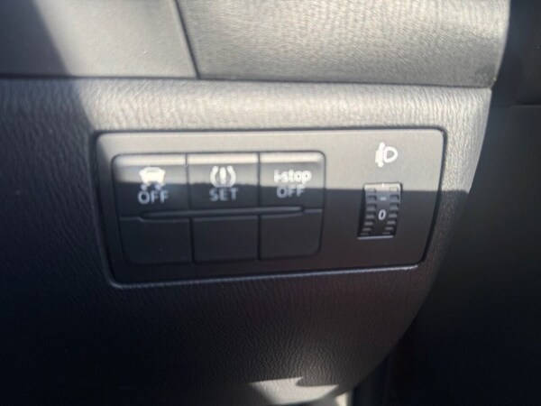 Used Mazda Mazda3 2014 for sale - 76245490: Photo 15