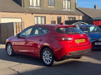 Used Mazda Mazda3 2014 for sale - 76245490: Photo 4