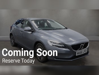 Used Volvo V40 2018 for sale - 79482454: Photo