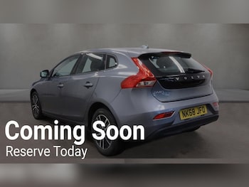 Used Volvo V40 2018 for sale - 79482454: Photo