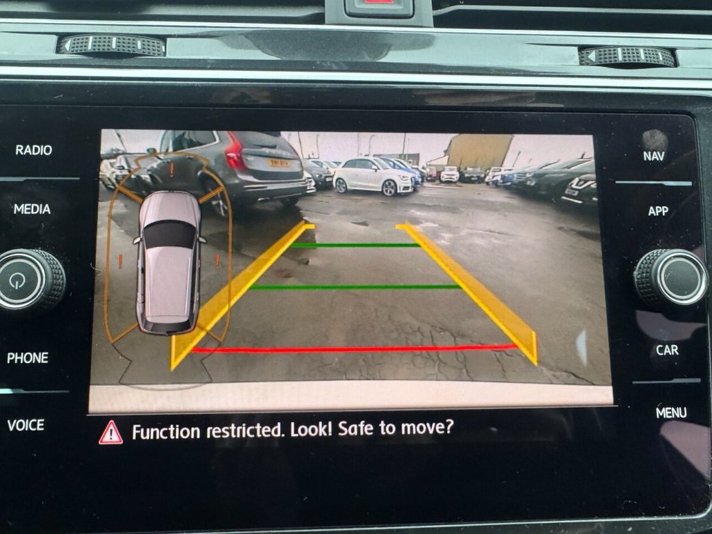 Used Volkswagen Tiguan 2020 for sale - 76821093: Photo 26