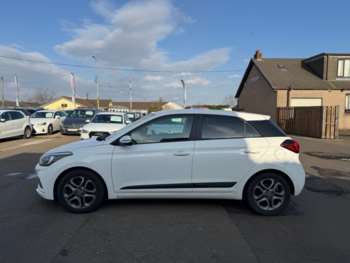 Used Hyundai i20 2020 for sale - 73796348: Photo