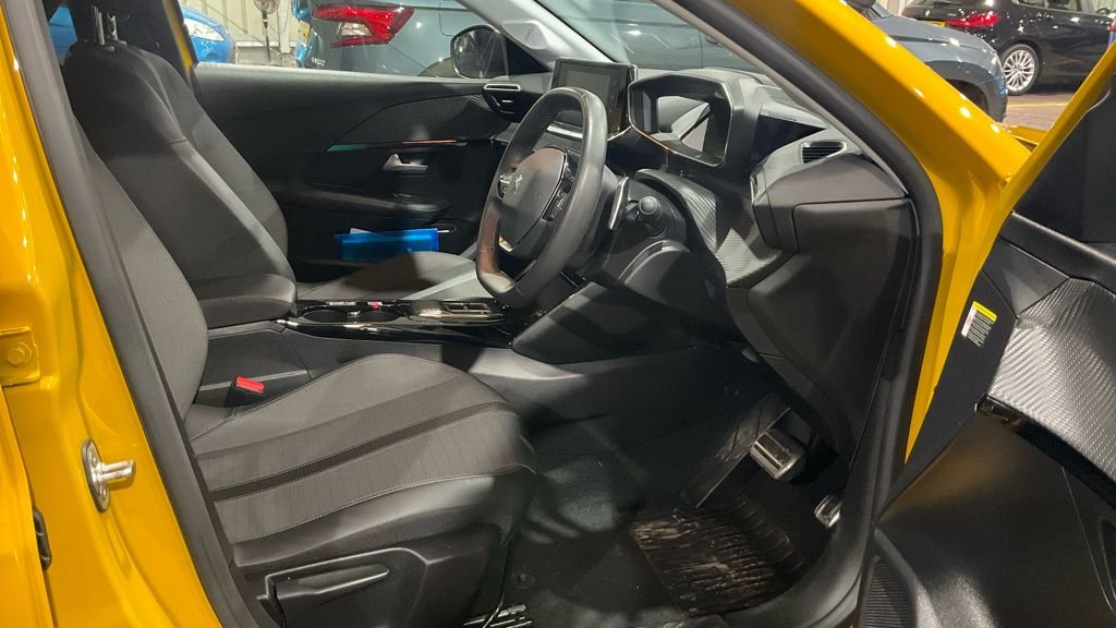 Used Peugeot 208 2023 for sale - 77287871: Photo 7