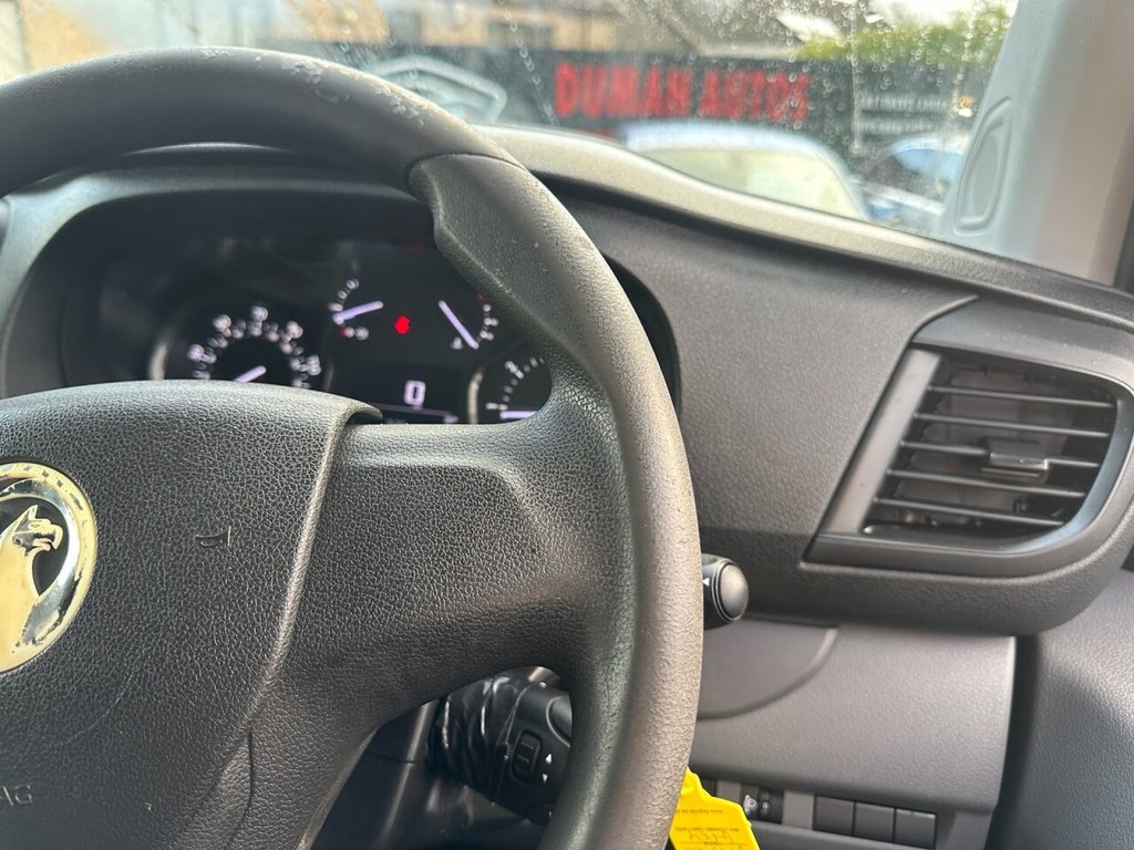 Used Vauxhall Vivaro 2019 for sale - 76758701: Photo 11