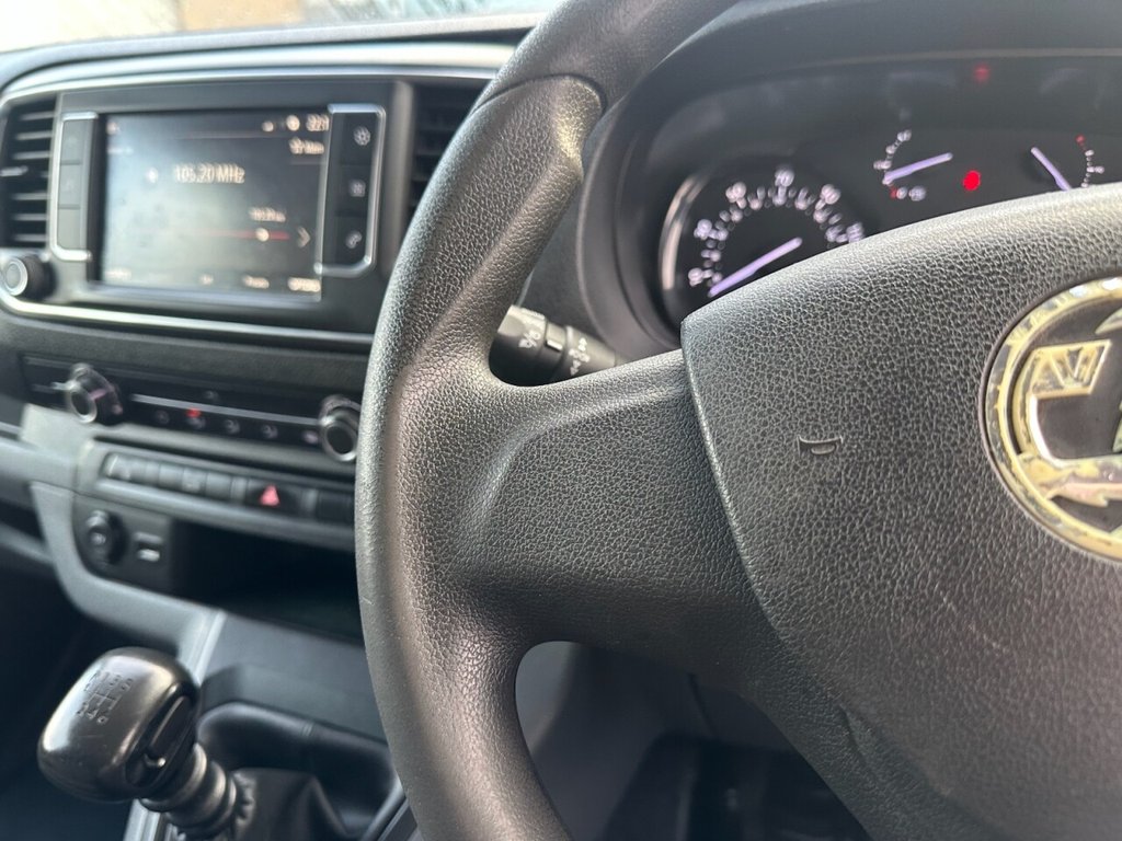 Used Vauxhall Vivaro 2019 for sale - 76758701: Photo 12