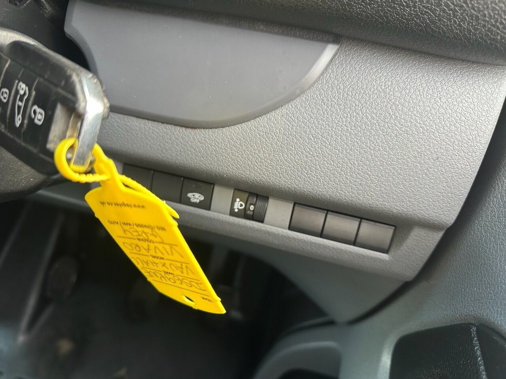 Used Vauxhall Vivaro 2019 for sale - 76758701: Photo 14