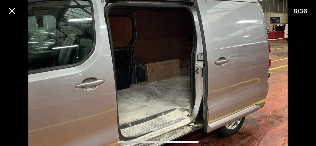 Used Vauxhall Vivaro 2019 for sale - 76758701: Photo 7