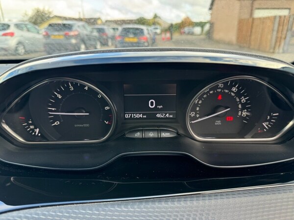 Used Peugeot 2008 2016 for sale - 76202856: Photo 13