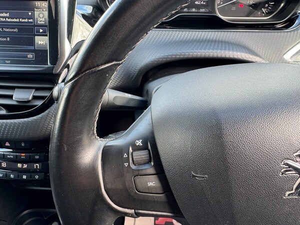 Used Peugeot 2008 2016 for sale - 76202856: Photo 16
