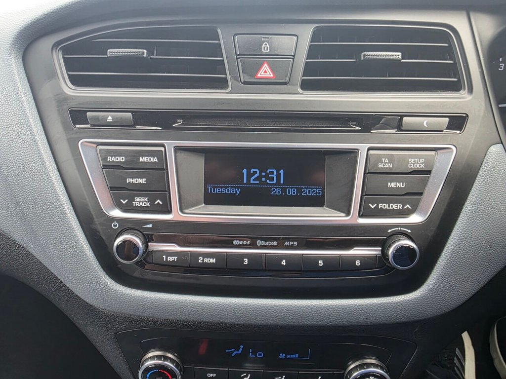 Used Hyundai i20 2017 for sale - 75613078: Photo 14