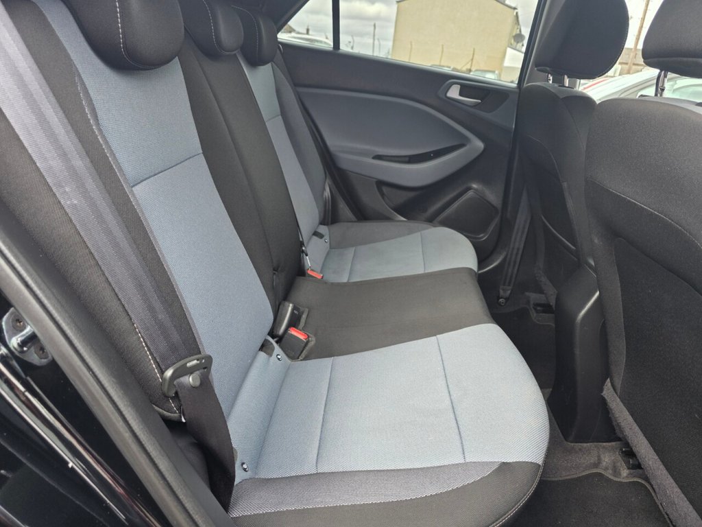 Used Hyundai i20 2017 for sale - 75613078: Photo 20