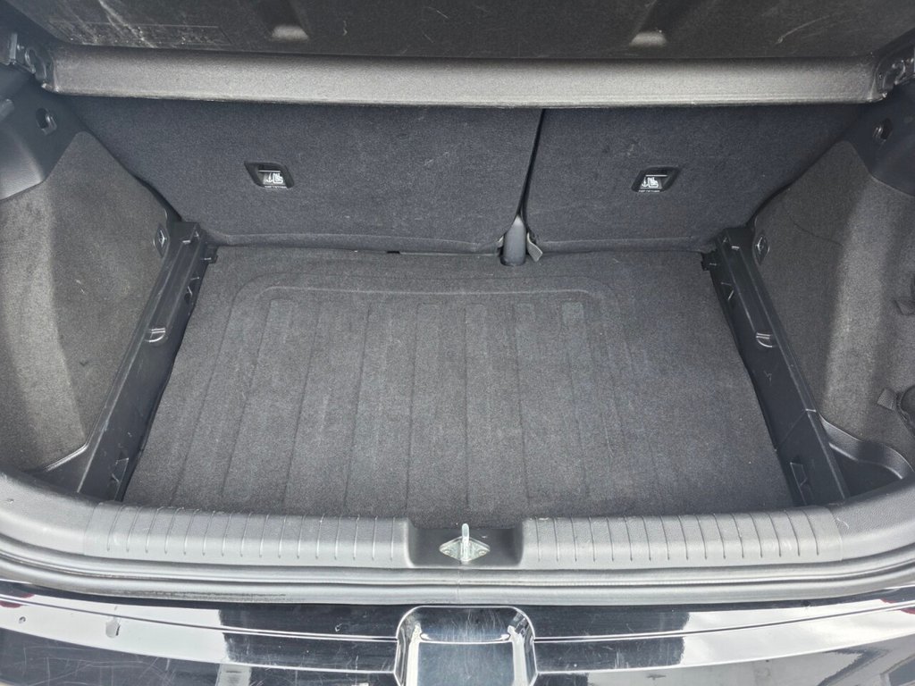 Used Hyundai i20 2017 for sale - 75613078: Photo 21