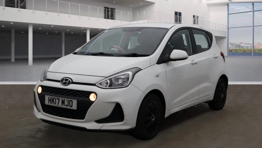 Used Hyundai i10 2017 for sale - 77470591: Photo 2