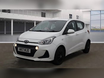 Used Hyundai i10 2017 for sale - 77470591: Photo