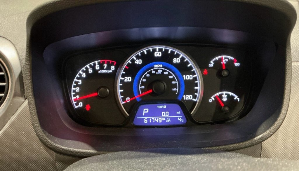 Used Hyundai i10 2017 for sale - 77470591: Photo 9