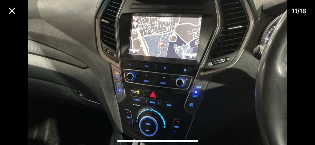 Used Hyundai Santa Fe 2017 for sale - 76768379: Photo 11