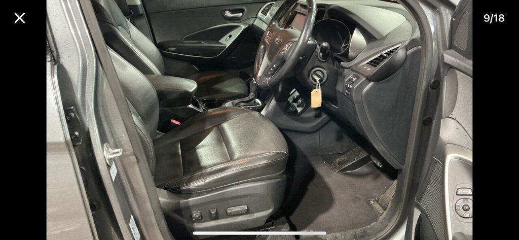 Used Hyundai Santa Fe 2017 for sale - 76768379: Photo 9