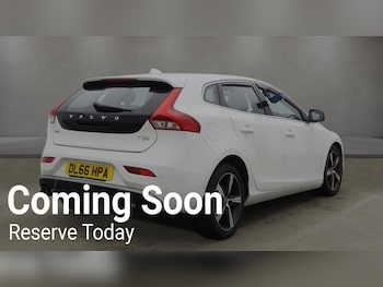 Used Volvo V40 2016 for sale - 78358479: Photo