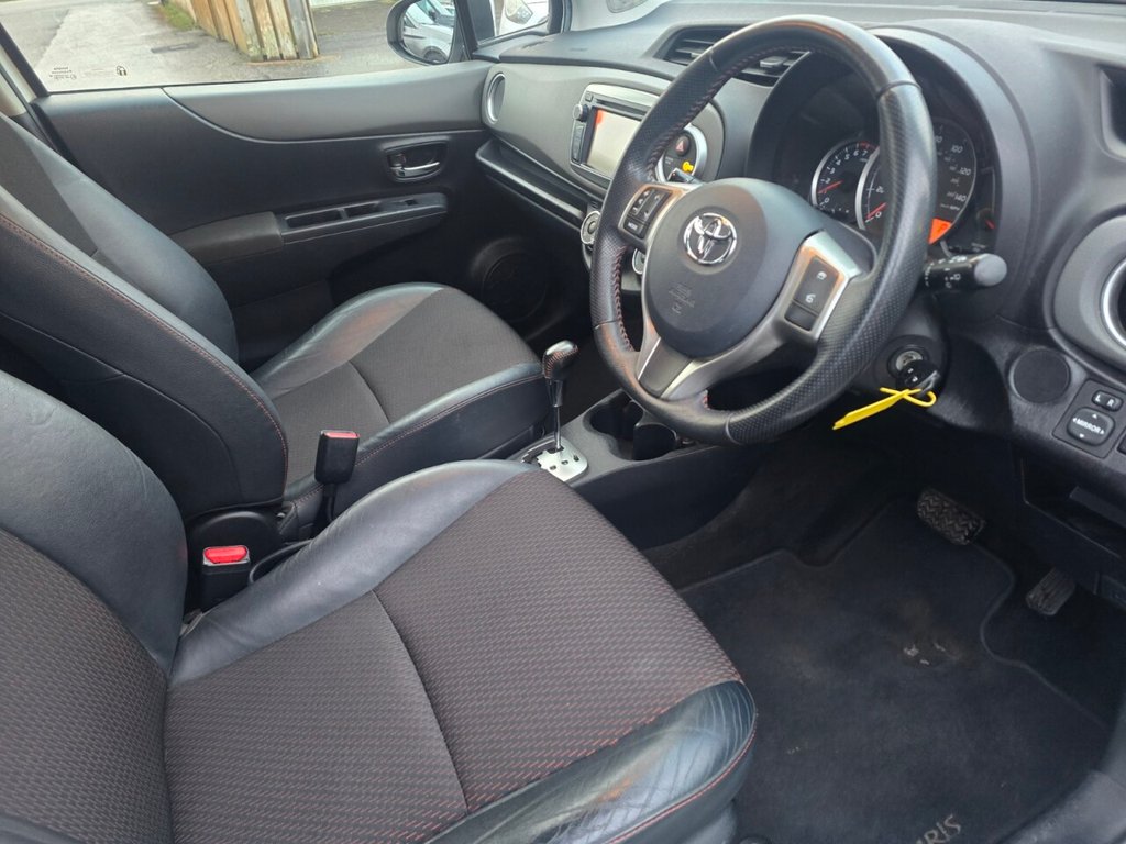 Used Toyota Yaris 2012 for sale - 77890942: Photo 13