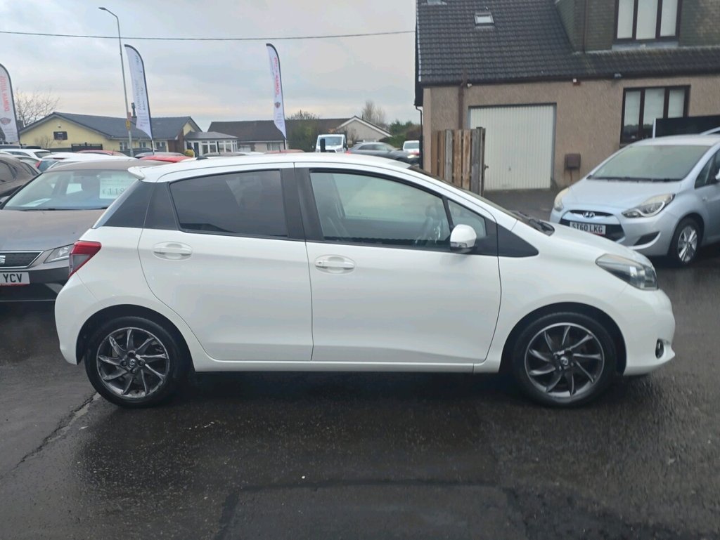 Used Toyota Yaris 2012 for sale - 77890942: Photo 7