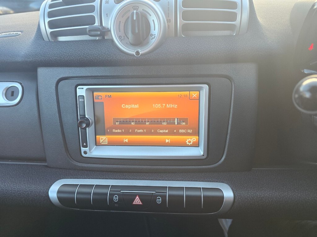 Used smart fortwo 2014 for sale - 76591195: Photo 13