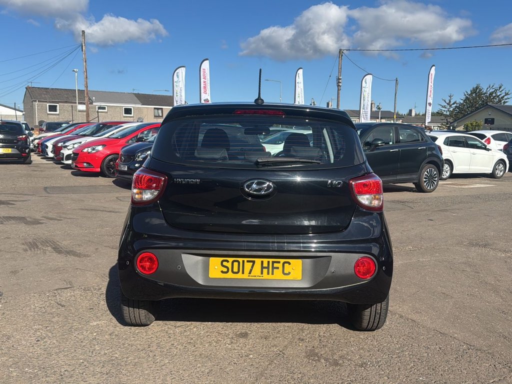 Used Hyundai i10 2017 for sale - 75937739: Photo 5