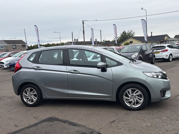 Used Honda Jazz 2016 for sale - 75613084: Photo 8