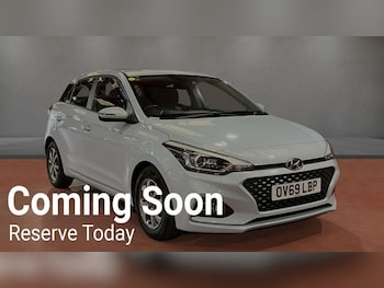 Used Hyundai i20 2019 for sale - 78449944: Photo